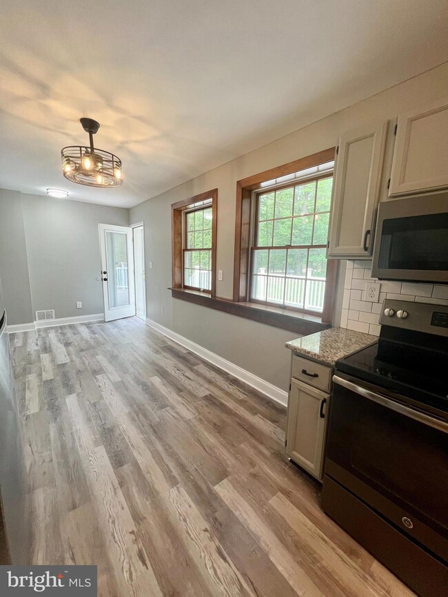 51 Albertson Ave, Clementon, NJ 08021 - photo 5