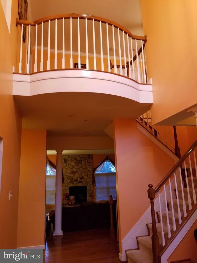 8905 Myrtle Ave, Bowie, MD 20720 - photo 4