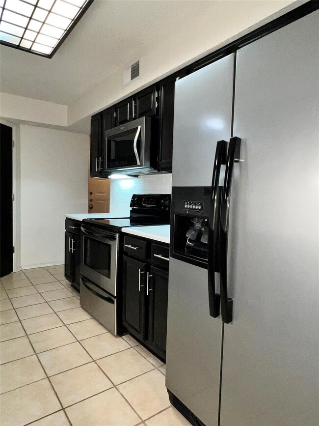 21 Rockwood Cir, Bedford, TX 76021 - photo 6