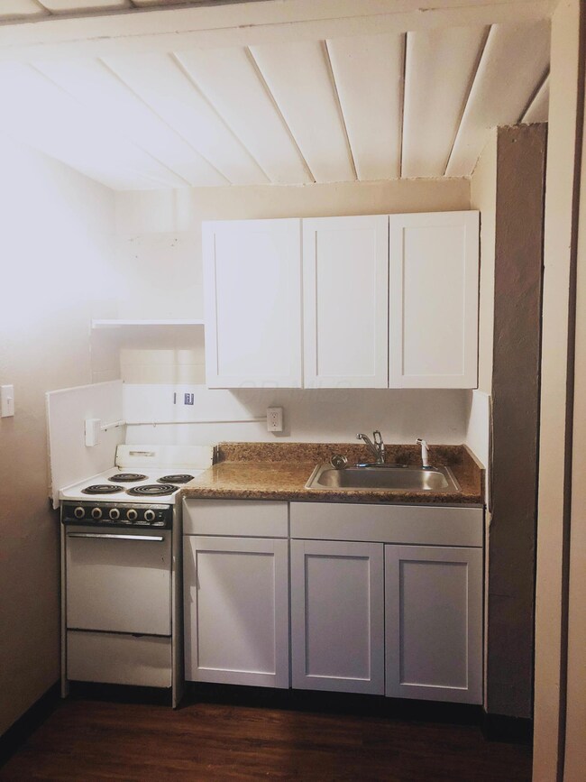 1467 E Mound St, Columbus, OH 43205 - photo 3