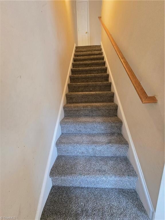 849 Sherwood Rd unit A, Asheboro, NC 27205 - photo 6