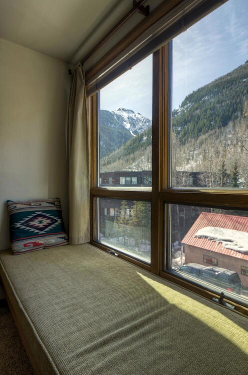 Reading Nook 2