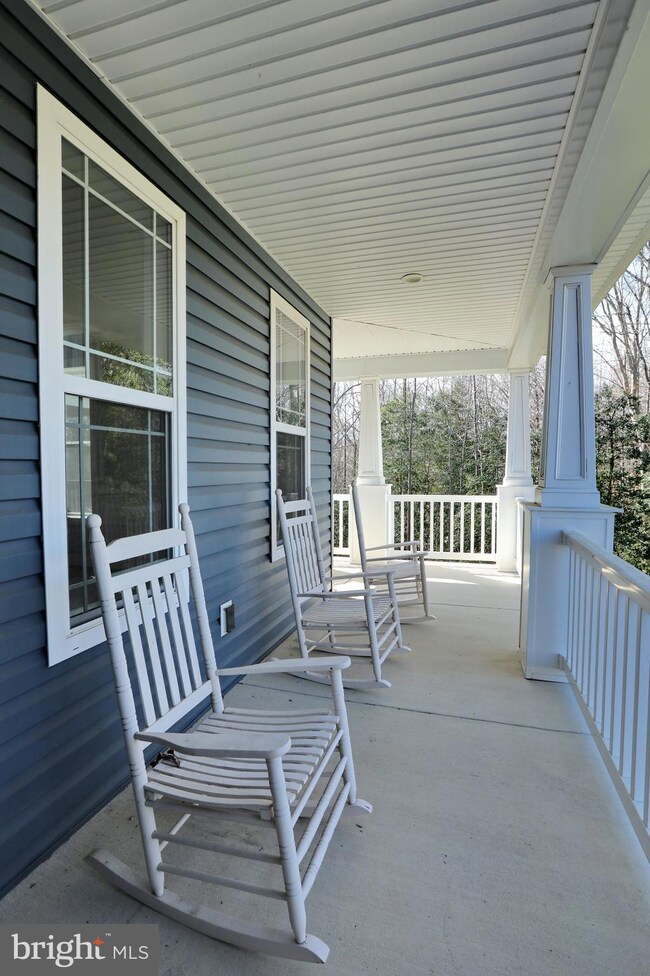 12376 Belle Place, Hughesville, MD 20637 - photo 4