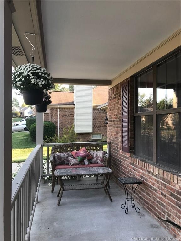 3211 Rolling Creek Dr, New Albany, IN 47150 - photo 6