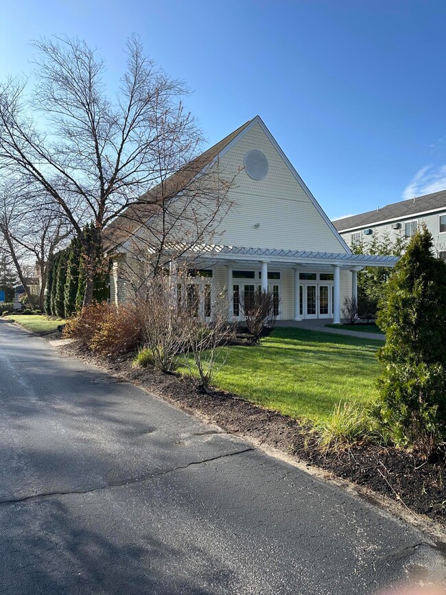 1373 Post Rd unit 7E, Wells, ME 04090 - photo 4