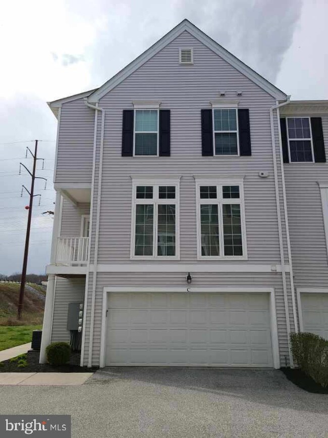 3041 Meridian Common unit C, Mechanicsburg, PA 17055 - photo 3