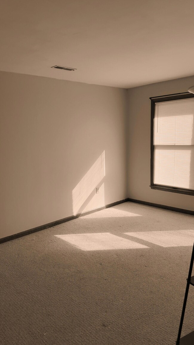 2221 Jefferson St SW unit 2221B, Roanoke, VA 24014 - photo 6