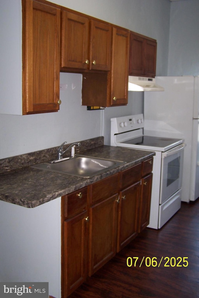 40 42 W Broad St, Tamaqua, PA 18252 - photo 2