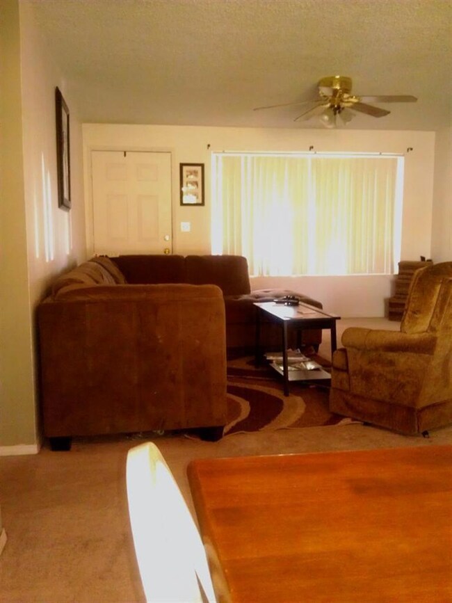 1370 Brookdale Ave, Medford, OR 97504 - photo 6