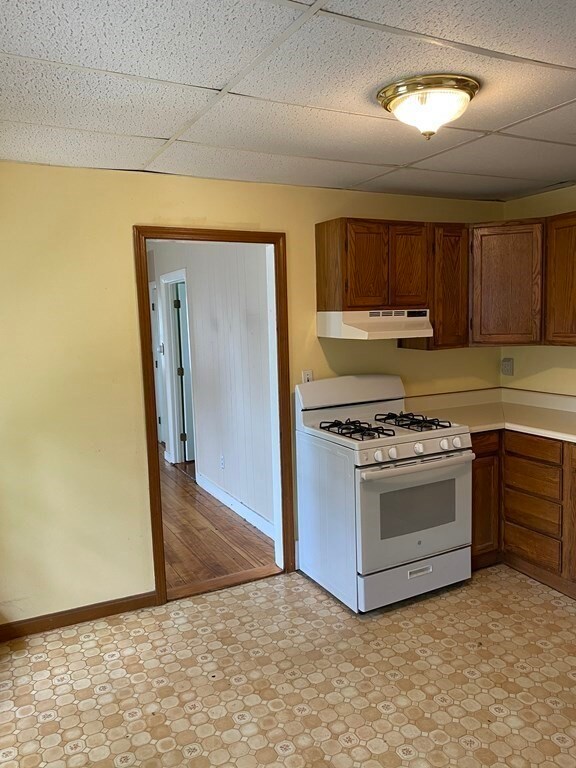 8 Morse St unit B, Natick, MA 01760 - photo 4