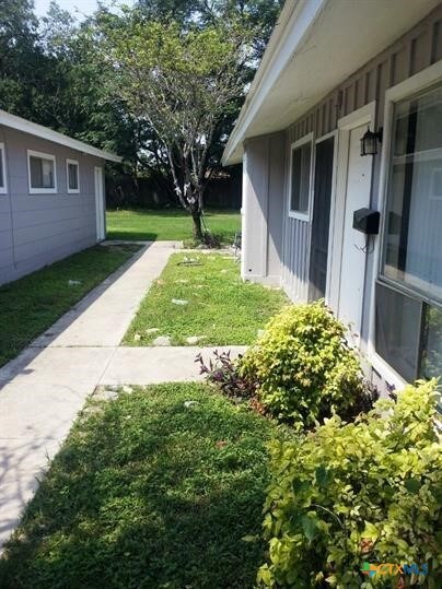 1243 N Lbj Dr unit A, San Marcos, TX 78666 - photo 7