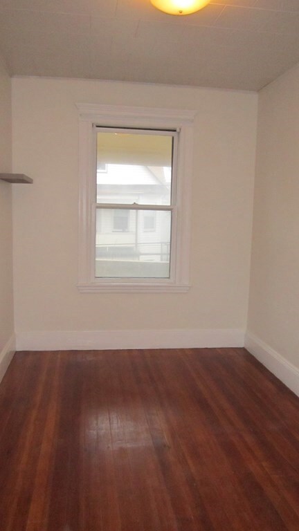 41 Cutler St unit 4, Winthrop, MA 02152 - photo 6