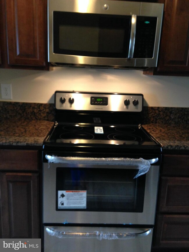 21617 Forest Run Dr, Lexington Park, MD 20653 - photo 3