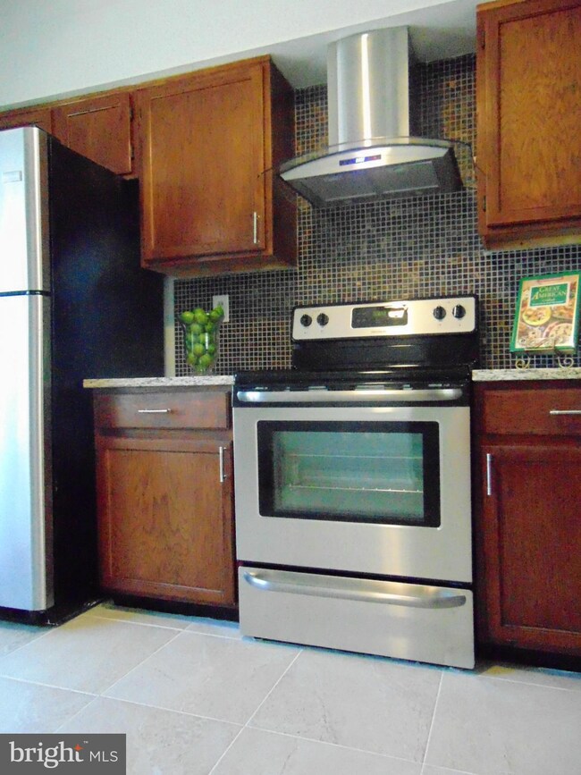 3626 Mcdowell Ct, Dumfries, VA 22026 - photo 6