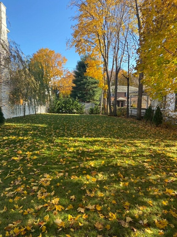 826 Watertown St unit Carriage, West Newton, MA 02465 - photo 4