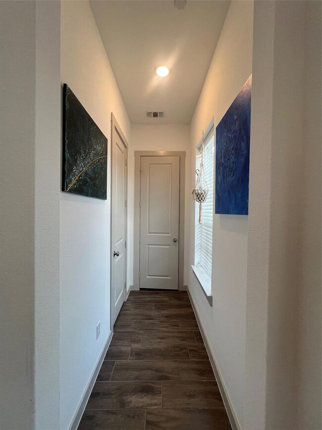 8878 Ice House Dr, North Richland Hills, TX 76180 - photo 6