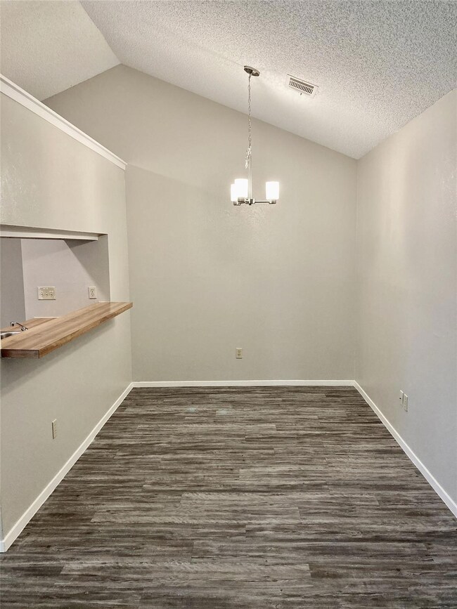 1809 Prairie Knoll Ct unit B, Austin, TX 78758 - photo 5