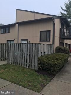 602 West Ct, Glen Burnie, MD 21061 - photo 2