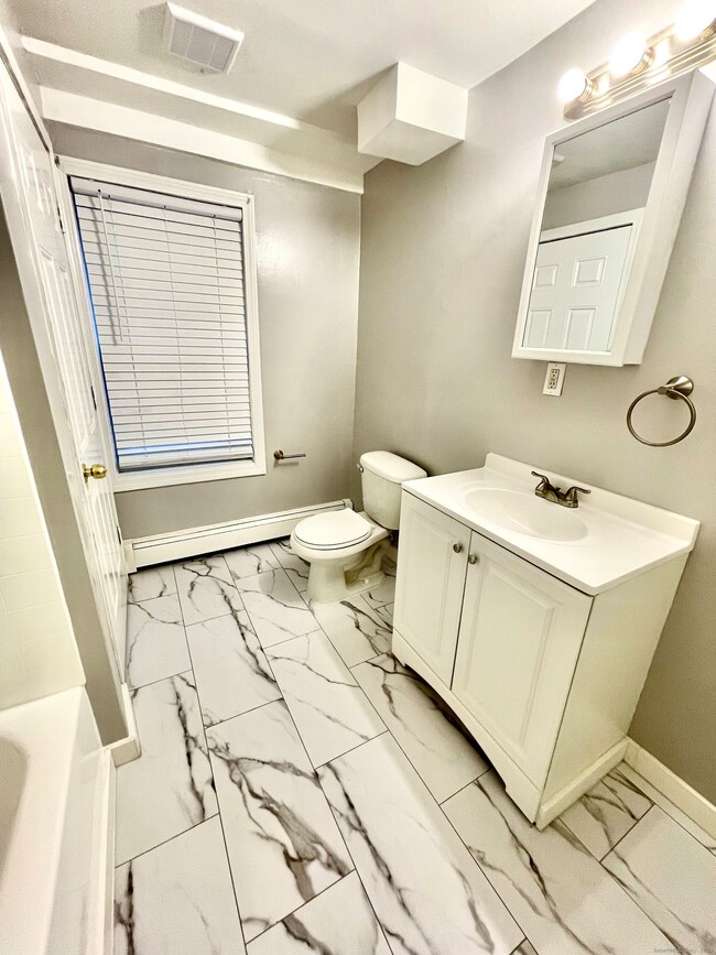 92 W Main St unit 5, Vernon, CT 06066 - photo 6