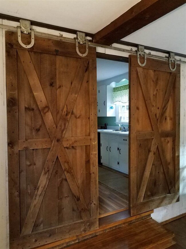 377 Rowe Ave, Pembroke, NH 03275 - photo 5