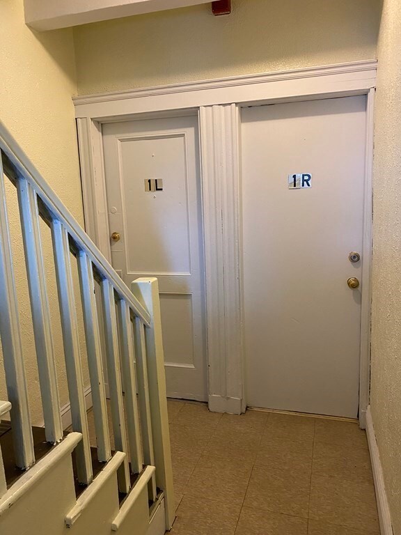 21 Whipple Ave, Boston, MA 02131 - photo 6