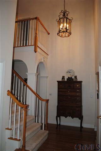 709 Waldens Pond Rd, Albany, NY 12203 - photo 5