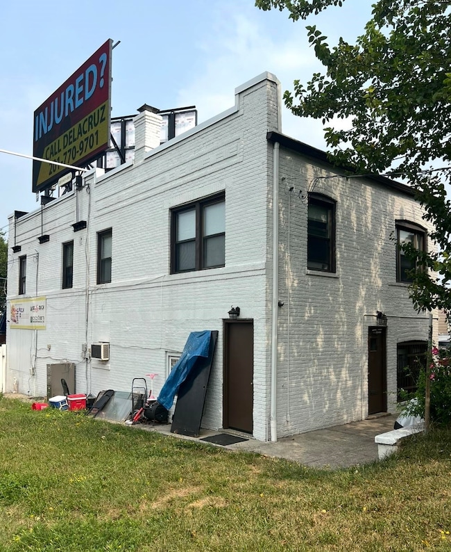 432 Broad Ave unit 2 Rear, Ridgefield, NJ 07657 - photo 7