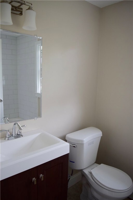 16 Schofield St, Johnston, RI 02919 - photo 7