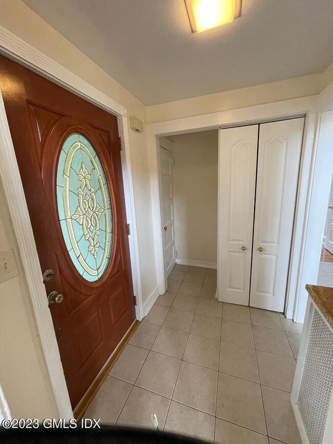 139 Havemeyer Place unit B, Greenwich, CT 06830 - photo 4