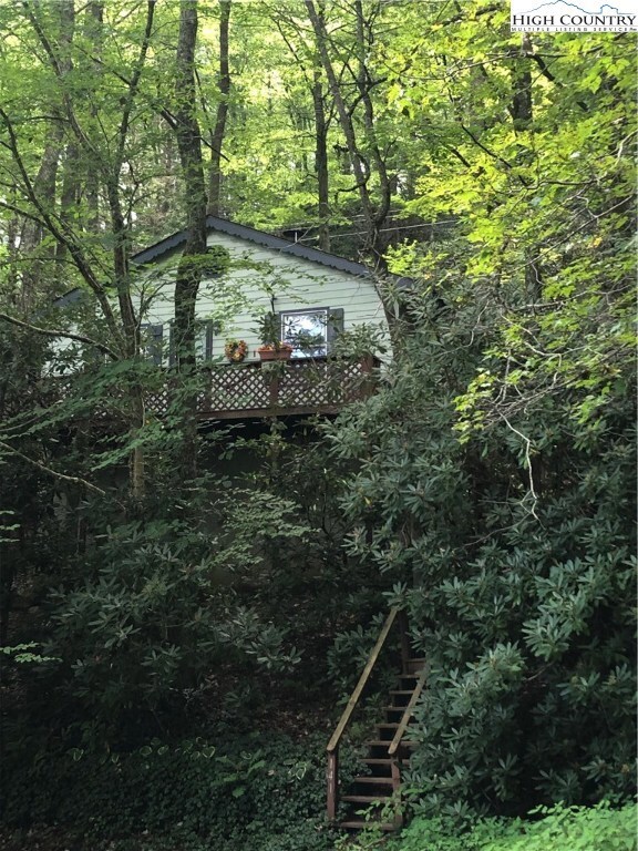 Affordable home in the mountains nestled in the na