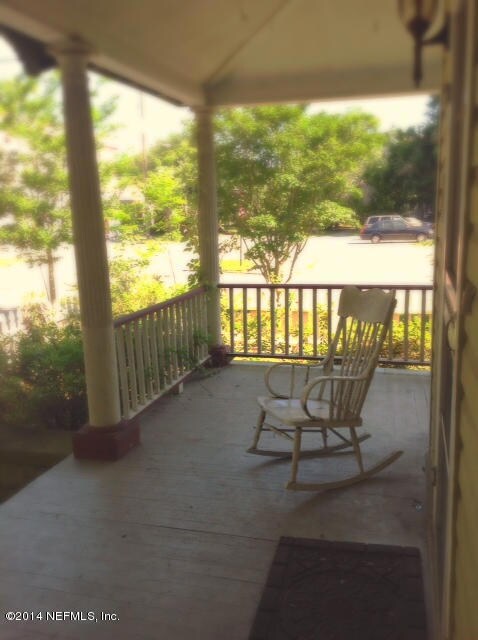 porch 2