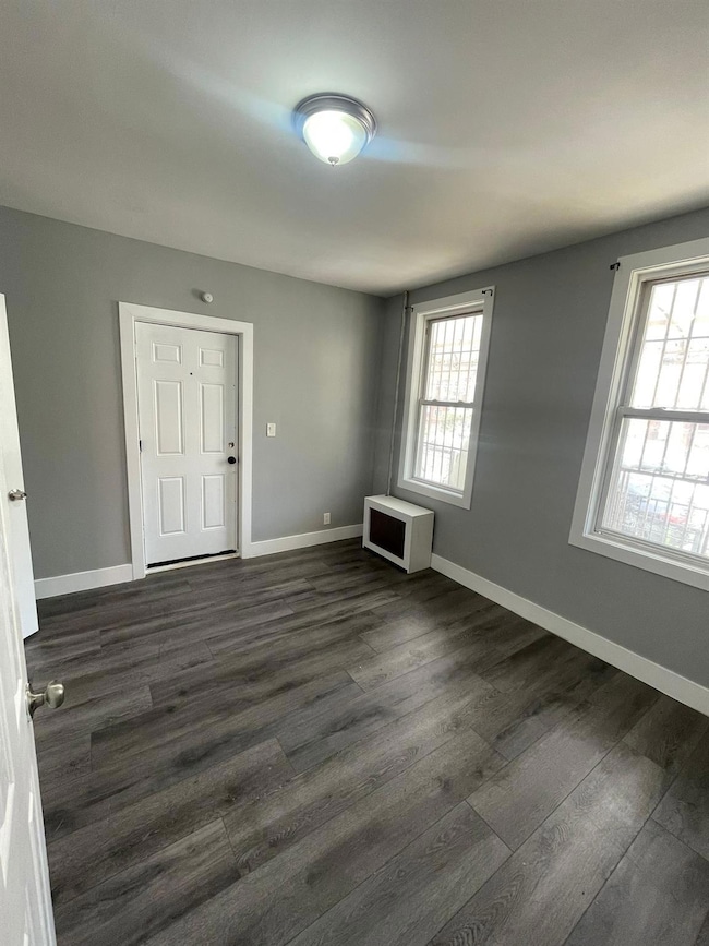 1038 E 224th St, Bronx, NY 10466 - photo 7