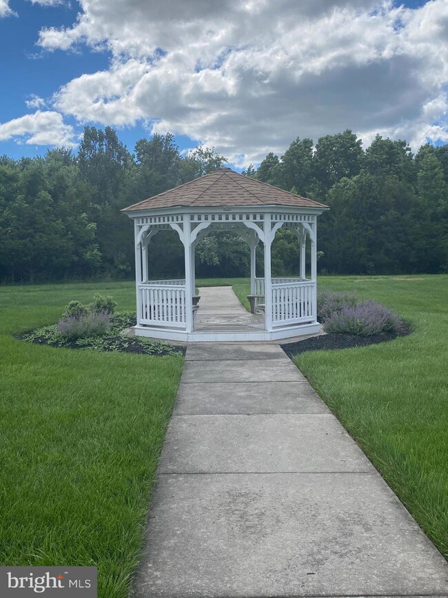 243 Gaunt Dr, Mickleton, NJ 08056 - photo 5