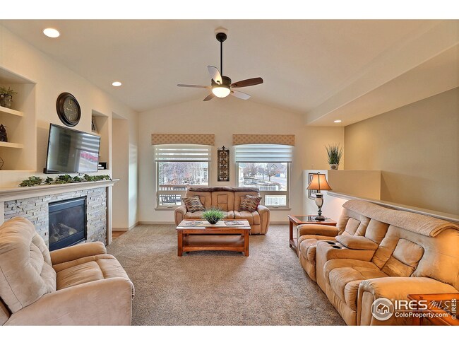 Vaulted Ceiling Details