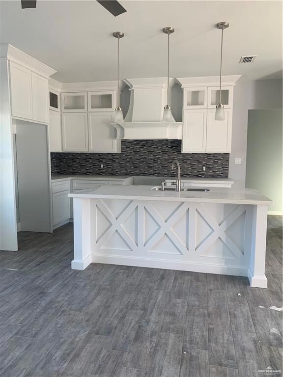 814 Lark Cir, Alamo, TX 78516 - photo 4