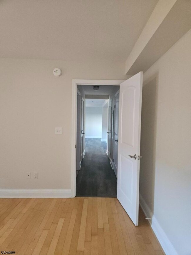 Empire View unit 602, East Orange, NJ 07018 - photo 7