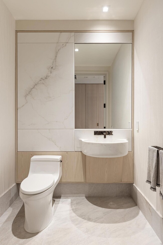 77 Greenwich St unit 38-B, New York, NY 10006 - photo 4