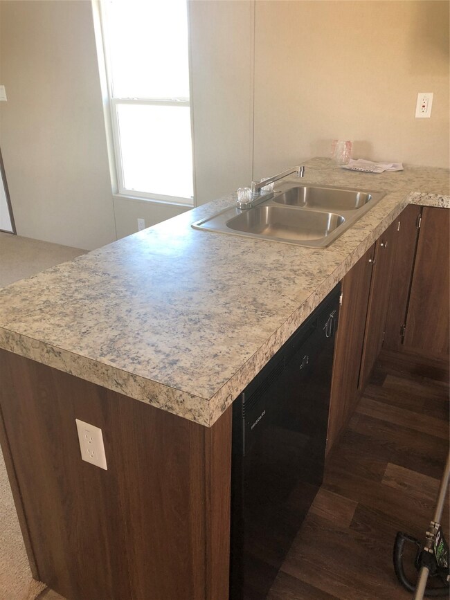 2134 Fm 1875 Rd unit C, Beasley, TX 77417 - photo 6