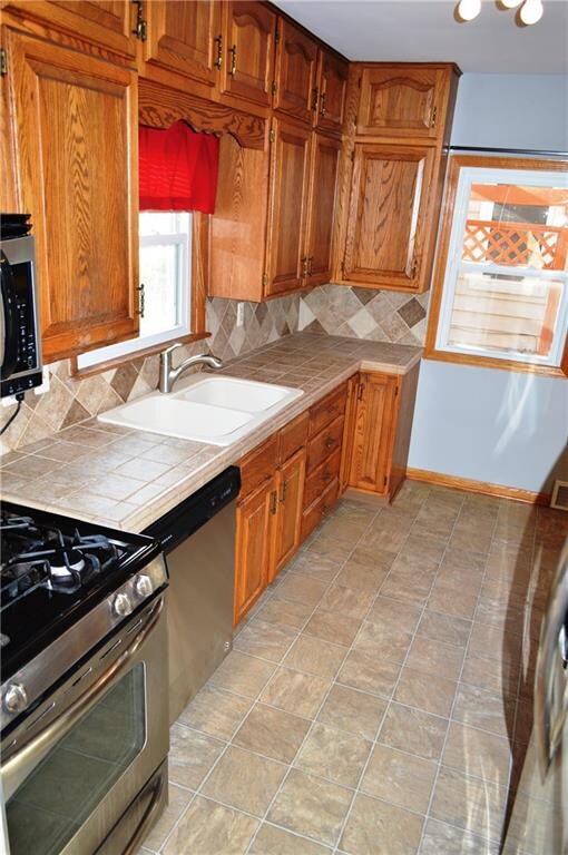 2613 Ashby Ave, Des Moines, IA 50310 - photo 6