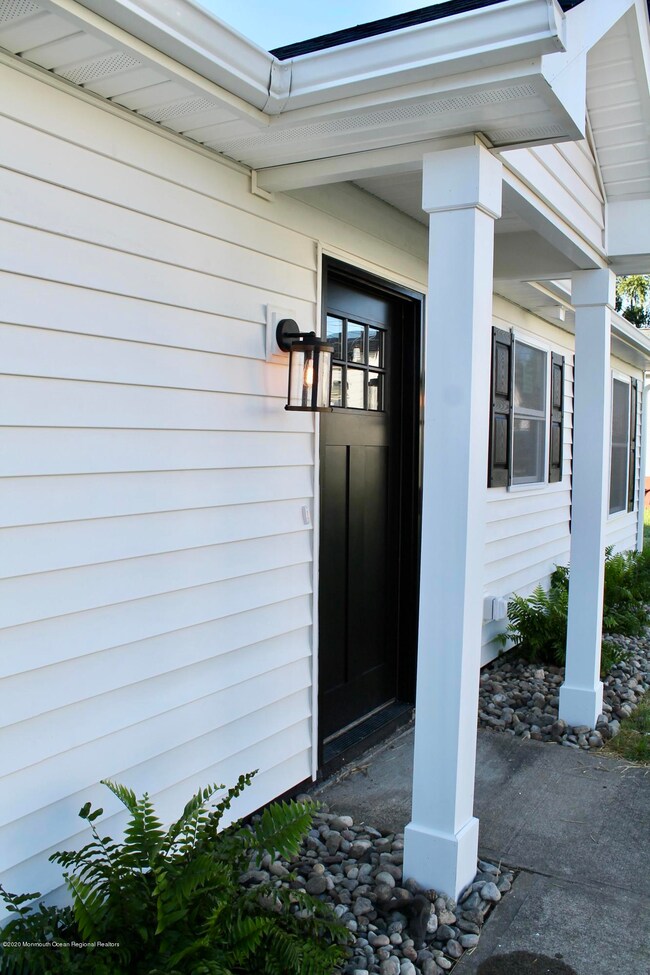 11 Orchard St, Matawan, NJ 07747 - photo 2