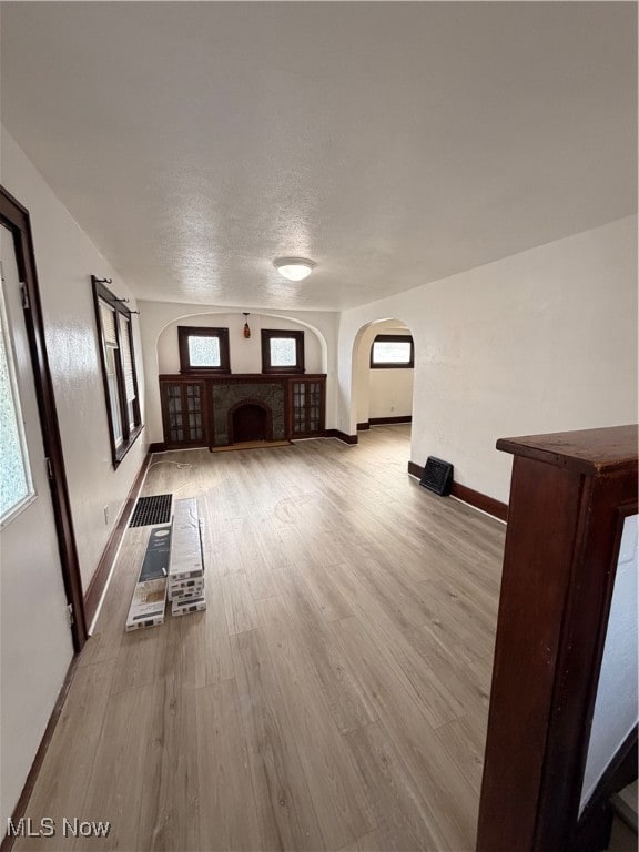 612 Hallie Ave, Akron, OH 44305 - photo 2