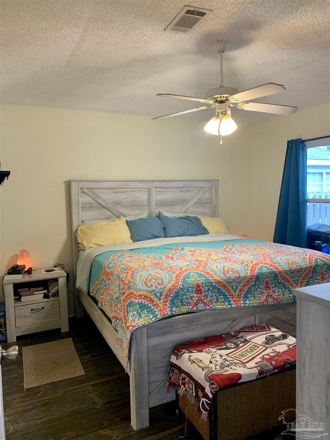 2481 Trailwood Dr, Cantonment, FL 32533 - photo 6