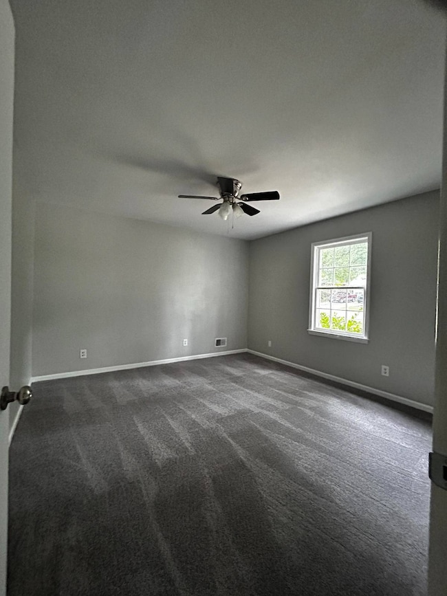 38 Shadowfield Dr, West Columbia, SC 29169 - photo 3