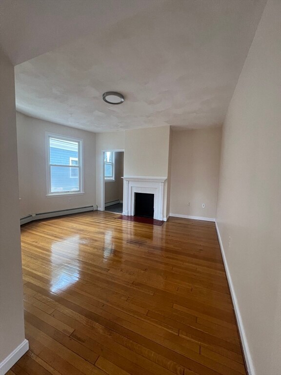 27 Nahant Place unit 2, Lynn, MA 01902 - photo 2