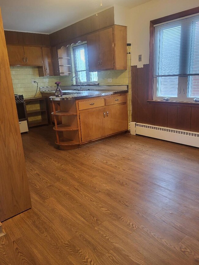 5549 S Meade Ave unit 2, Chicago, IL 60638 - photo 4