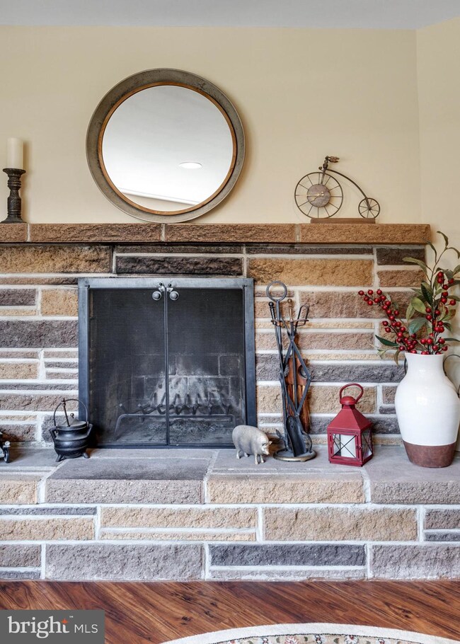 2528 Dartmouth Woods Rd, Wilmington, DE 19810 - photo 5