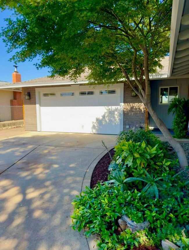 3857 Alma Ave, Redding, CA 96002 - photo 2