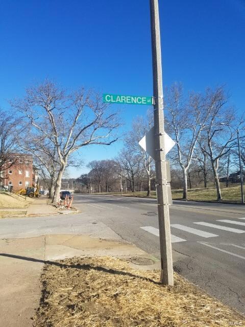 4561 Clarence Ave, Saint Louis, MO 63115 - photo 7