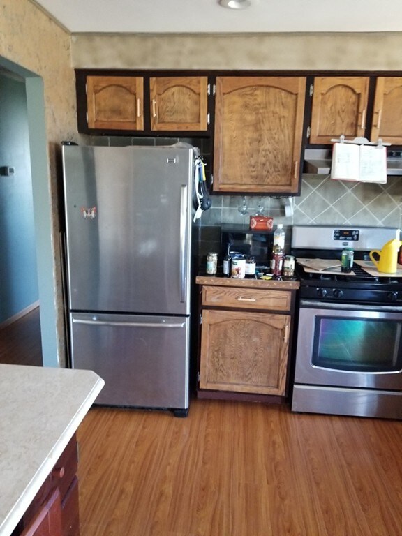 907 Sanford Rd, Westport, MA 02790 - photo 2