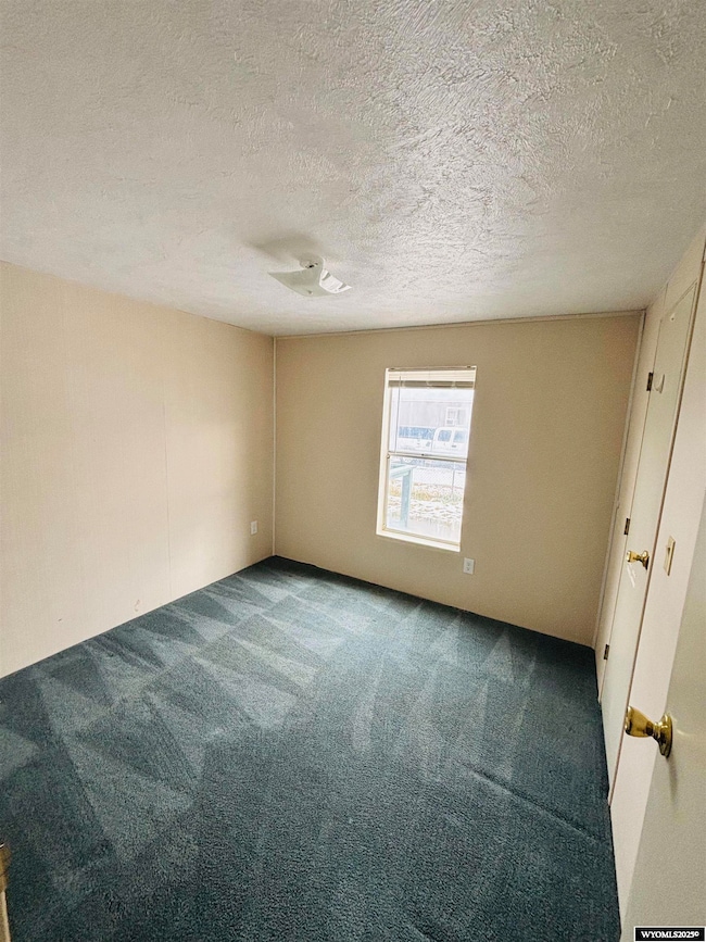 345 Birch St, Evanston, WY 82930 - photo 6